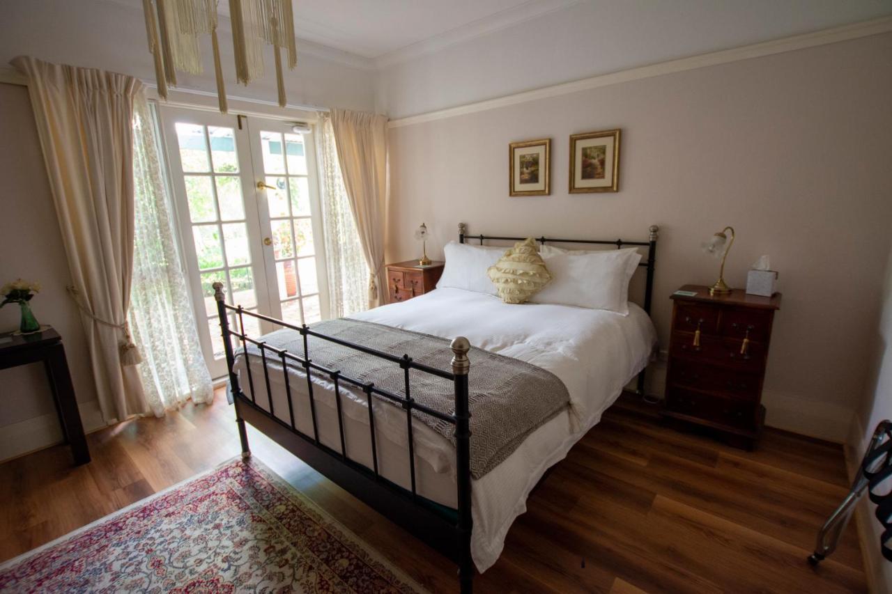 Rosebridge House Bed & Breakfast Adult Retreat Gooseberry Hill Экстерьер фото