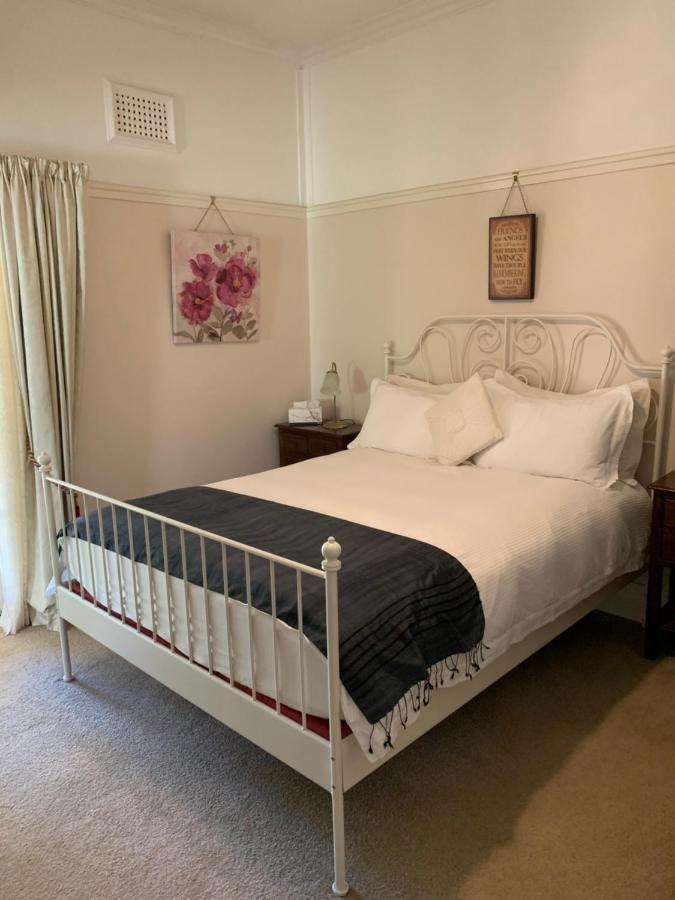 Rosebridge House Bed & Breakfast Adult Retreat Gooseberry Hill Экстерьер фото