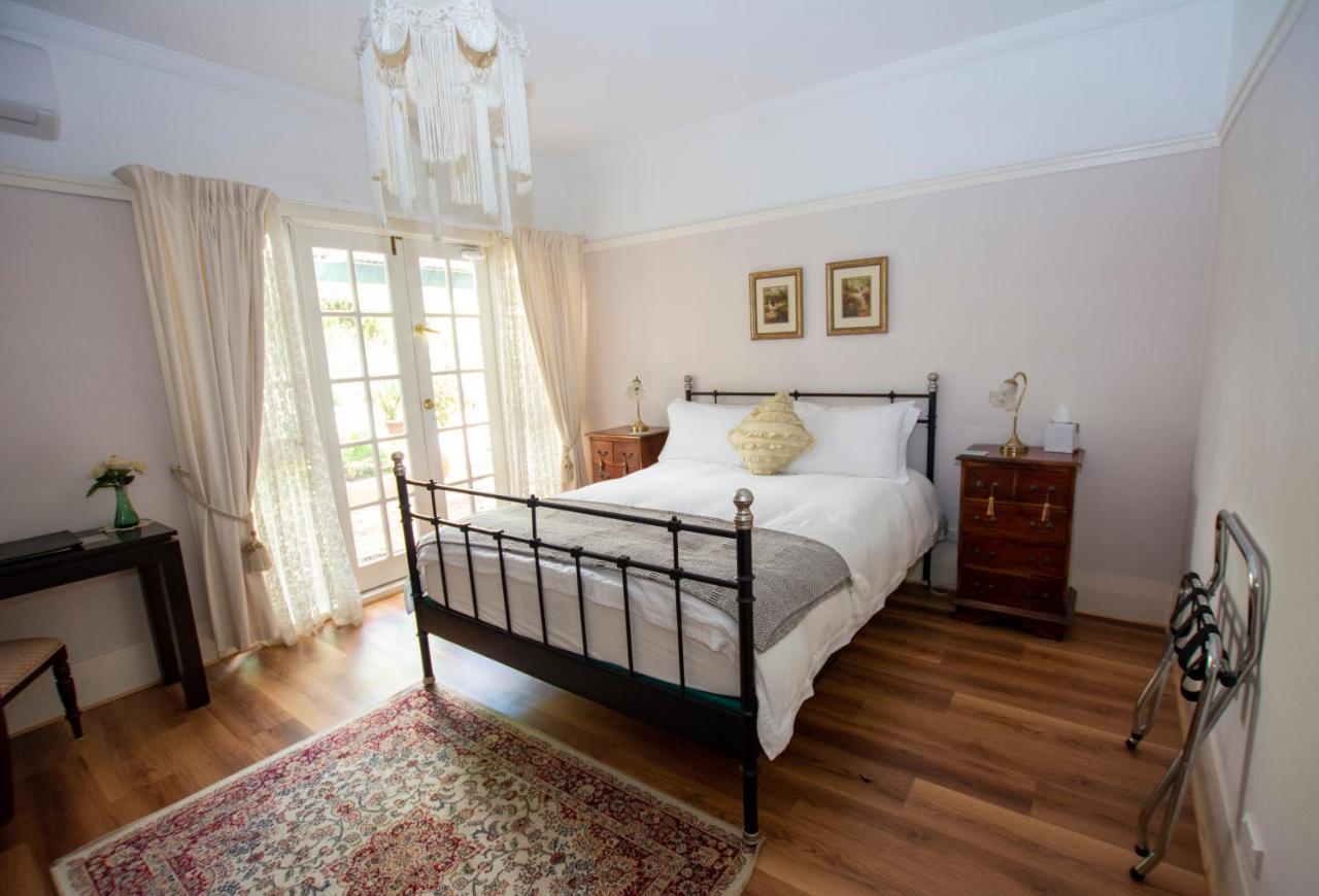 Rosebridge House Bed & Breakfast Adult Retreat Gooseberry Hill Экстерьер фото