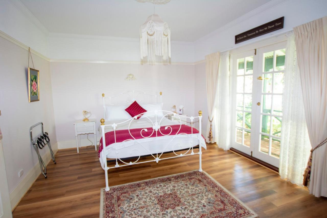Rosebridge House Bed & Breakfast Adult Retreat Gooseberry Hill Экстерьер фото