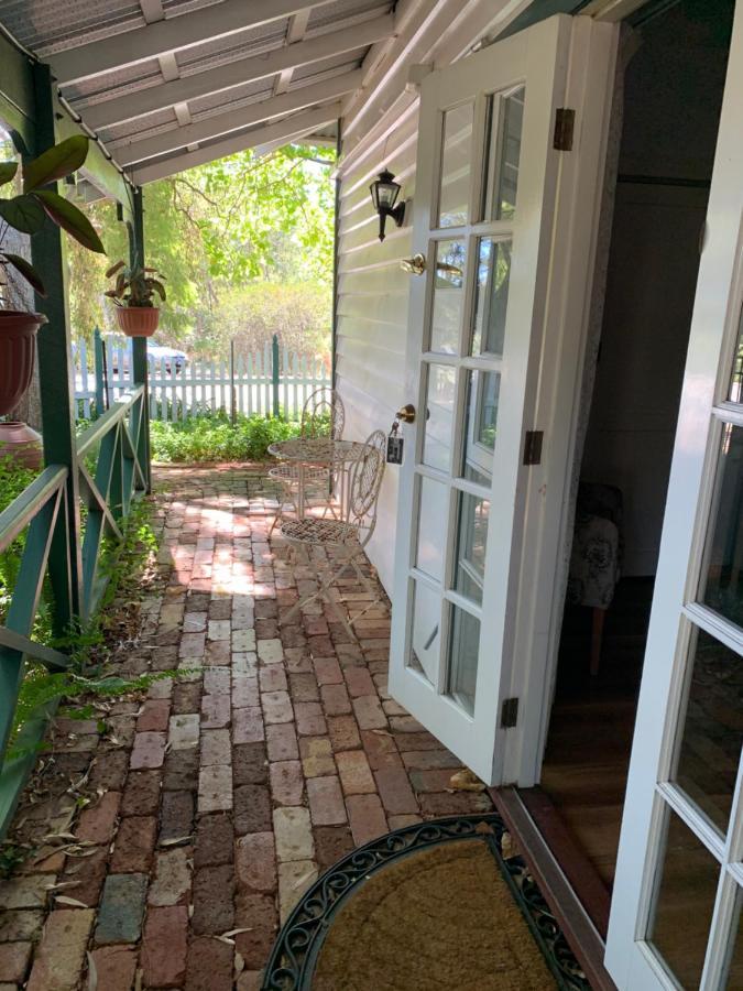 Rosebridge House Bed & Breakfast Adult Retreat Gooseberry Hill Экстерьер фото